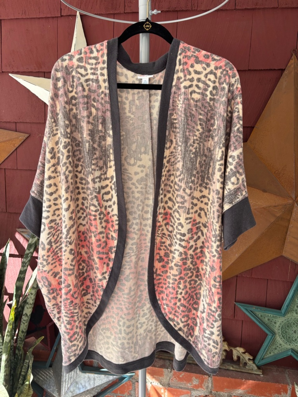NWT Lularoe Kimono Women’s Size XL
